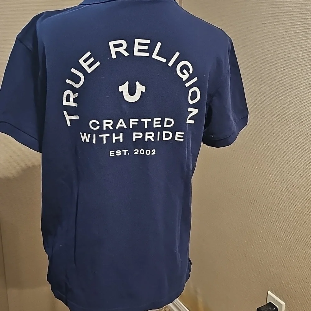 True Religion polo..size large...navy - Picture 1 of 5
